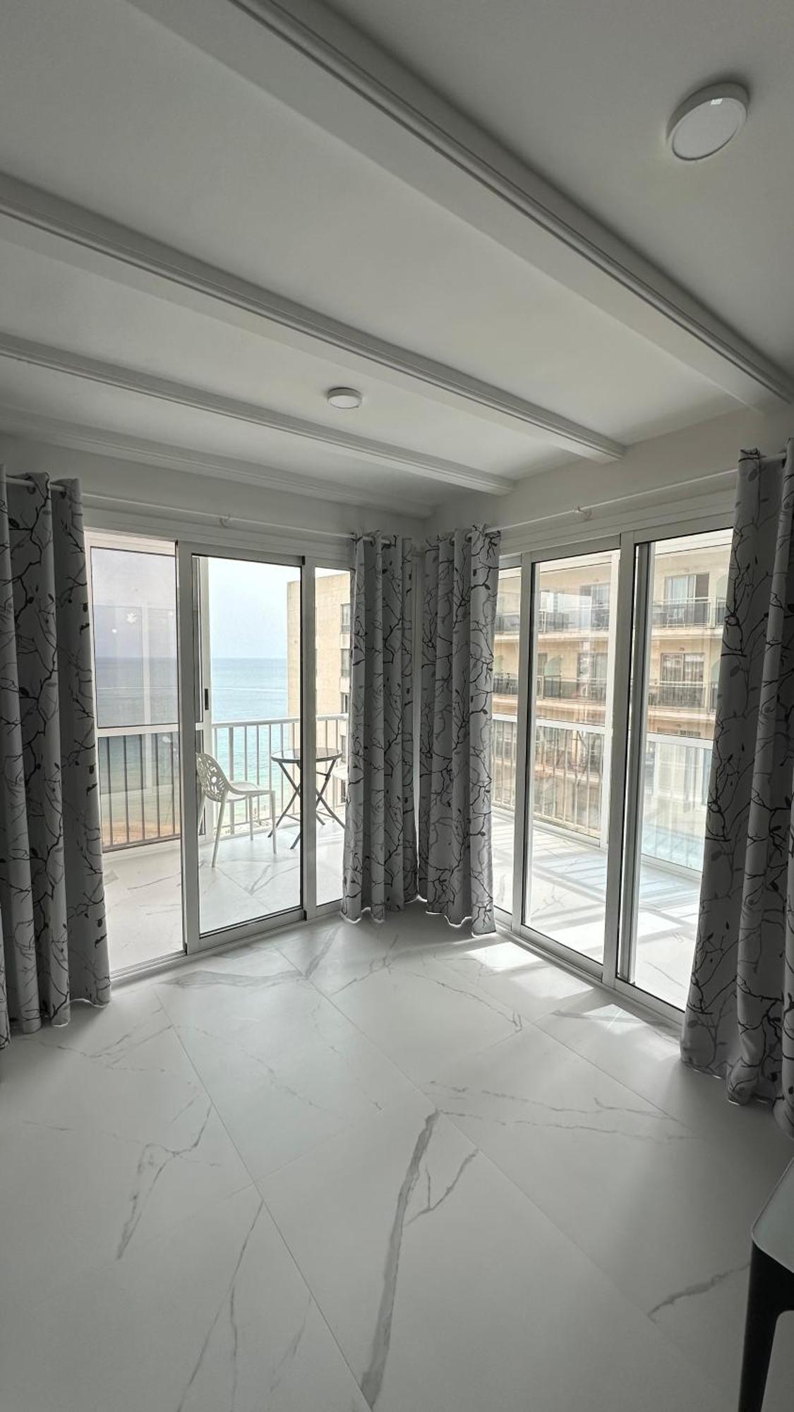 SeaView 2 Bed Apart , 30m from Playa Arenal, Garage Apartment Calpe Bagian luar foto