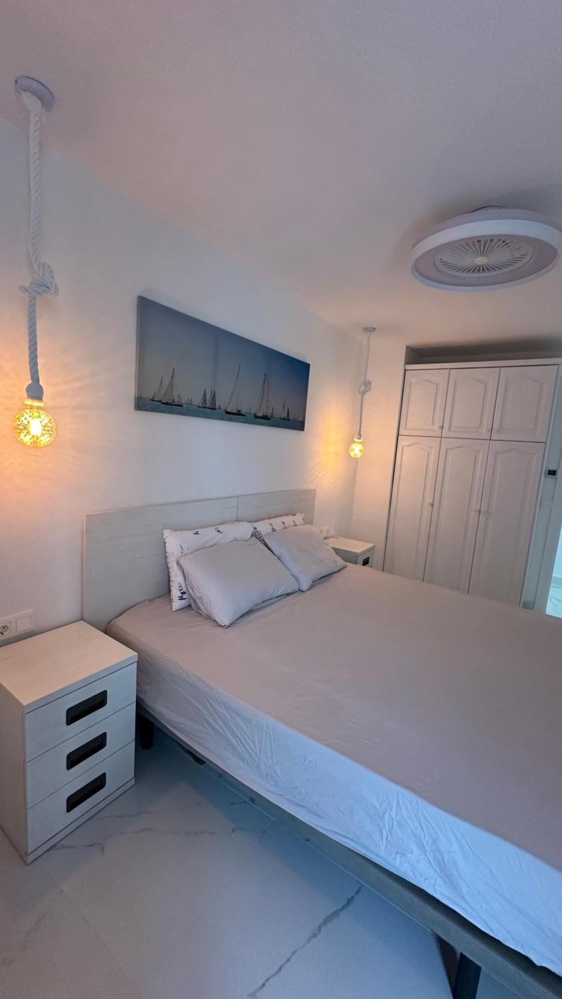 SeaView 2 Bed Apart , 30m from Playa Arenal, Garage Apartment Calpe Bagian luar foto